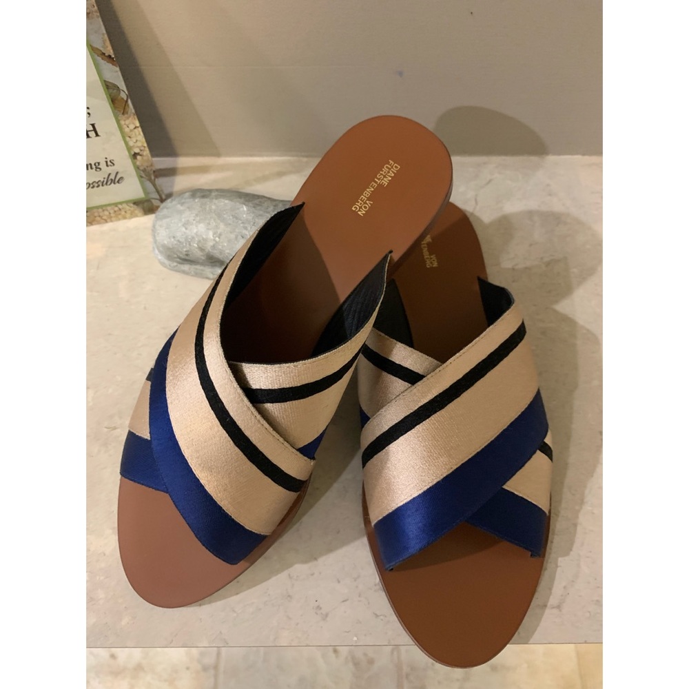 Diane von Furstenberg Slide Sandals